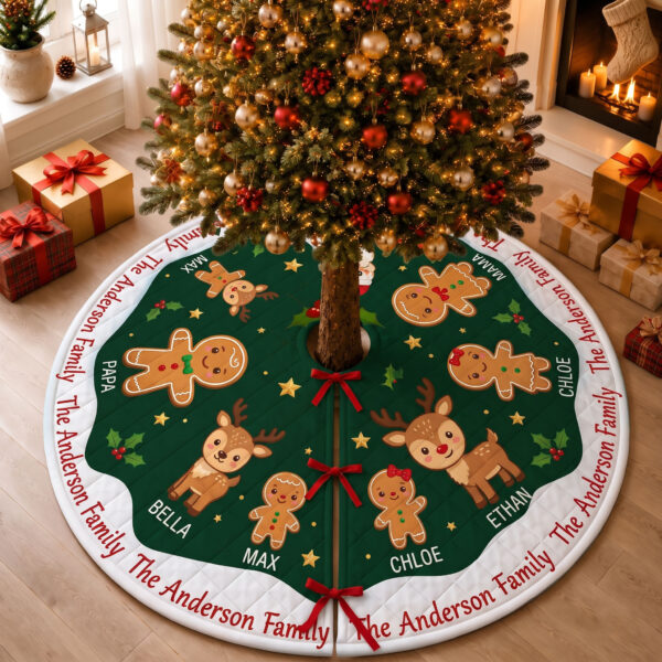 Personalized Family Name Quilt Look Christmas Tree Skirt, Custom Gingerbread and Reindeer Holiday Tree Mat Decor
